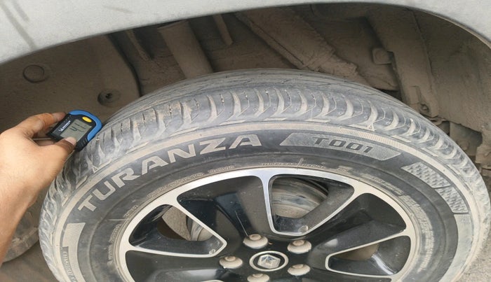 2017 Renault Duster 110 PS RXZ 4X2 AMT DIESEL, Diesel, Automatic, 92,704 km, tyre