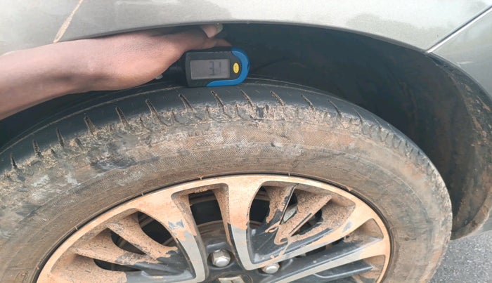 2023 Maruti Ertiga ZXI+ SHVS, Petrol, Manual, 23,647 km, tyre