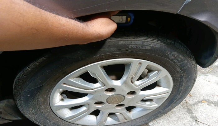 2018 Tata Tiago XZ PETROL, Petrol, Manual, 42,322 km, tyre