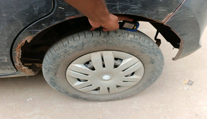 2022 Maruti Alto LXI OPT CNG, CNG, Manual, 1,18,000 km, tyre