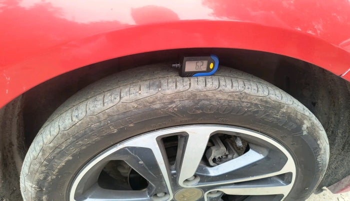 2020 Tata ALTROZ XZ PETROL, Petrol, Manual, 53,655 km, tyre