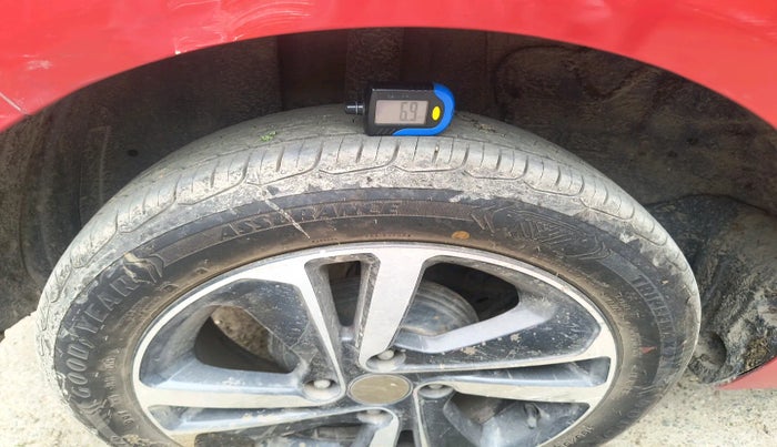 2020 Tata ALTROZ XZ PETROL, Petrol, Manual, 53,655 km, tyre