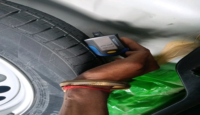 2023 Maruti Baleno SIGMA PETROL 1.2, Petrol, Manual, 42,964 km, tyre