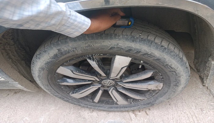 2019 MG HECTOR SHARP 2.0 DIESEL, Diesel, Manual, 75,411 km, tyre