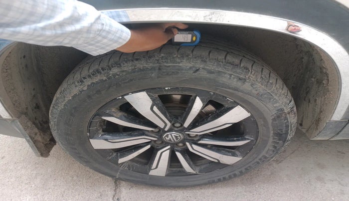 2019 MG HECTOR SHARP 2.0 DIESEL, Diesel, Manual, 75,411 km, tyre