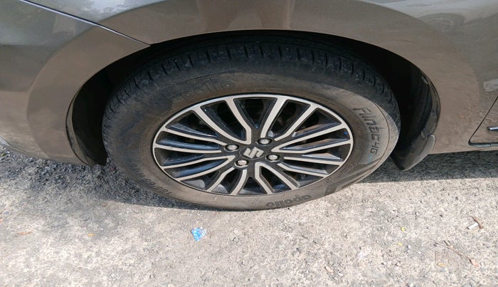 2022 Maruti Dzire ZXI Plus AMT, Petrol, Automatic, 31,114 km, tyre