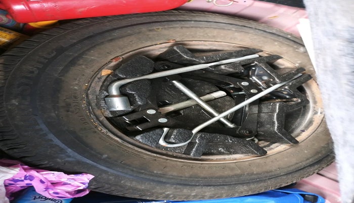 2020 Tata ALTROZ XT PETROL, Petrol, Manual, 48,676 km, tyre