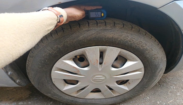 2013 Maruti Swift Dzire VXI, Petrol, Manual, 52,546 km, tyre