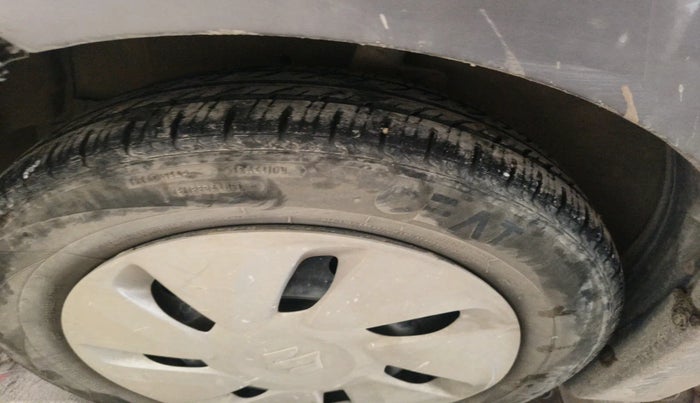 2015 Maruti Celerio VXI AMT, Petrol, Automatic, 68,908 km, tyre