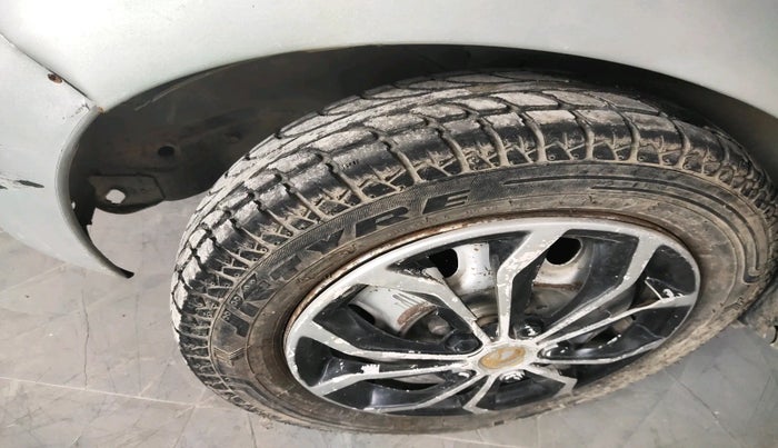 2010 Maruti Wagon R Duo DUO LX LPG, Petrol, Manual, 98,155 km, tyre