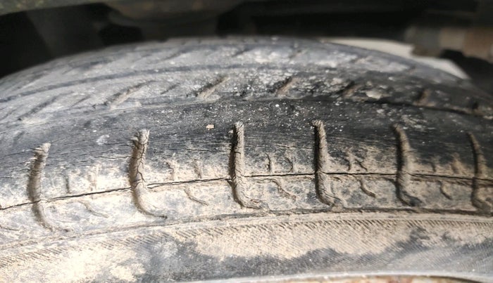 2010 Maruti Wagon R Duo DUO LX LPG, Petrol, Manual, 98,155 km, tyre