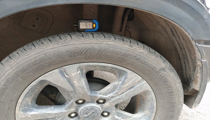 2024 Tata NEXON Creative Plus S 1.2 Revotron 6AMT Dark Edition, Petrol, Automatic, 20,670 km, tyre