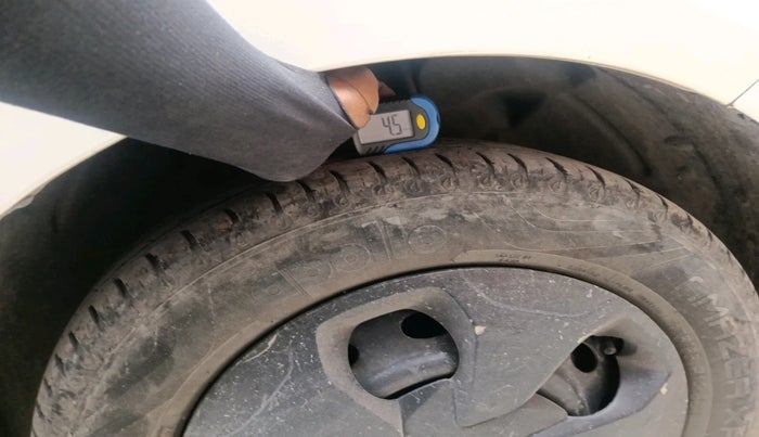 2022 Tata Tiago XT (O) PETROL, Petrol, Manual, 39,567 km, tyre