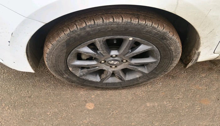 2019 Hyundai Elite i20 SPORTZ PLUS 1.2, Petrol, Manual, 97,408 km, tyre