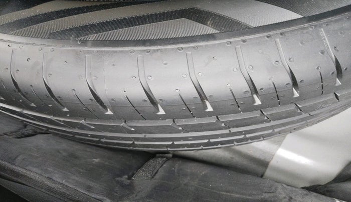 2022 Hyundai Creta E 1.5 DIESEL, Diesel, Manual, 1,15,960 km, tyre