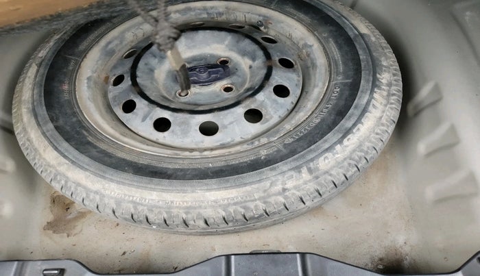 2018 Maruti Swift VDI, Diesel, Manual, 1,09,013 km, tyre