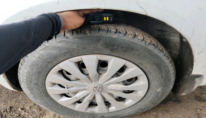 2011 Maruti Ritz VDI, Diesel, Manual, 1,21,959 km, tyre