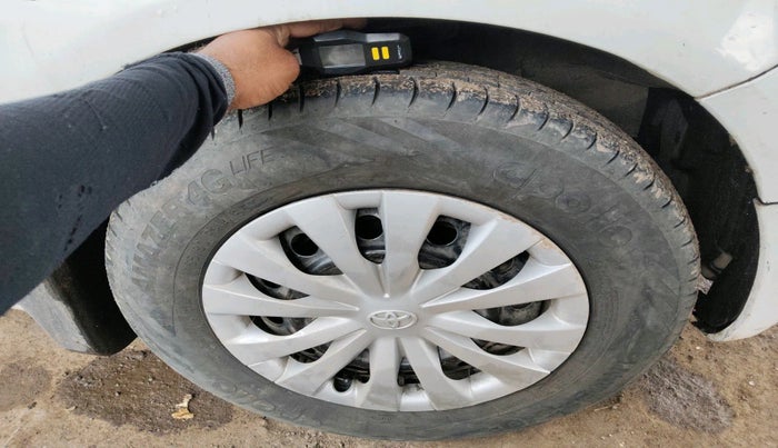 2011 Maruti Ritz VDI, Diesel, Manual, 1,21,959 km, tyre