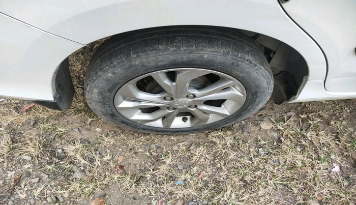 2018 Honda Amaze 1.5L I-DTEC VX, Diesel, Manual, 1,09,365 km, tyre