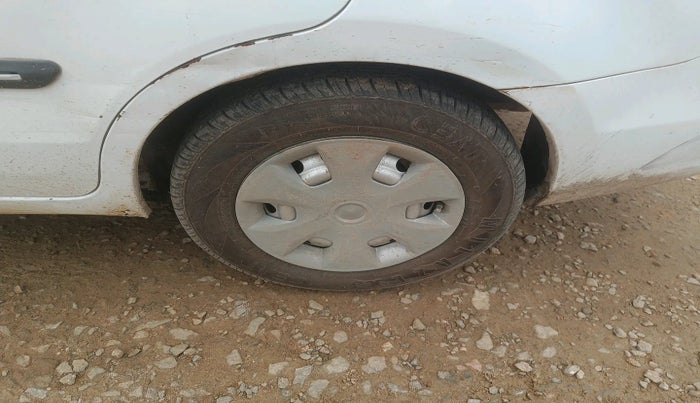 2013 Chevrolet Sail 1.3 BASE, Diesel, Manual, 1,12,813 km, tyre