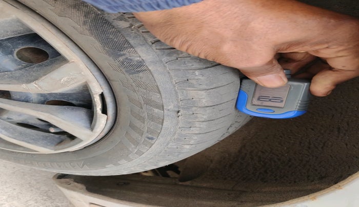 2017 Maruti Wagon R 1.0 VXI AMT, Petrol, Automatic, 73,060 km, tyre