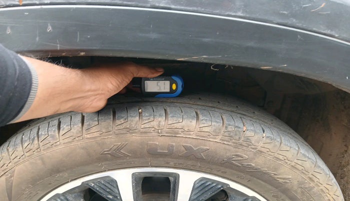 2020 Maruti Vitara Brezza ZXI PLUS, Petrol, Manual, 1,35,602 km, tyre