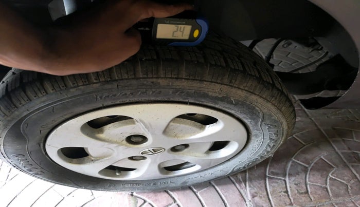 2014 Tata Nano TWIST XTA, Petrol, Automatic, 37,332 km, tyre