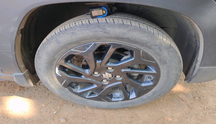 2023 Maruti FRONX DELTA PLUS 1.2MT, Petrol, Manual, 12,500 km, tyre