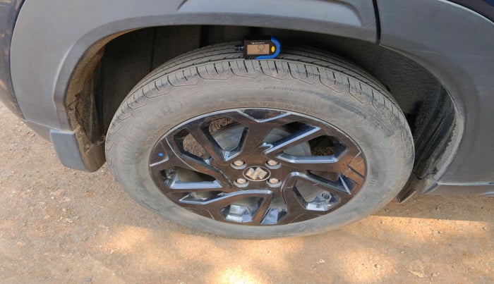 2023 Maruti FRONX DELTA PLUS 1.2MT, Petrol, Manual, 12,500 km, tyre