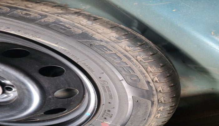 2017 Maruti IGNIS ZETA 1.2 AMT, Petrol, Automatic, 1,11,213 km, tyre