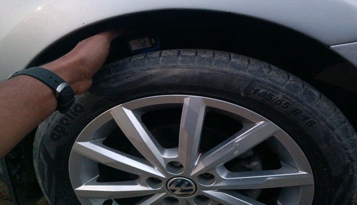 2017 Volkswagen Polo HIGHLINE PLUS 1.2(16 ALLOY, Petrol, Manual, 16,254 km, tyre