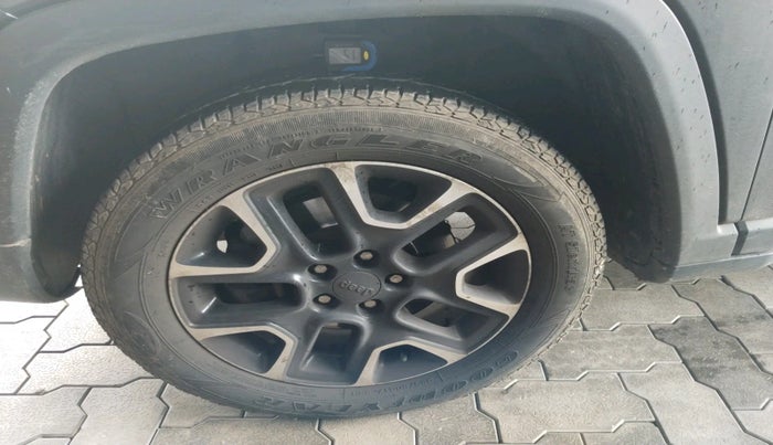 2019 Jeep Compass TRAILHAWK (O) 2.0 4X4, Diesel, Automatic, 97,559 km, tyre