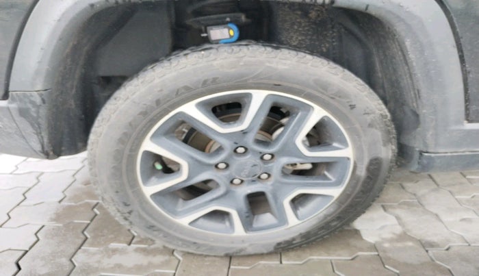 2019 Jeep Compass TRAILHAWK (O) 2.0 4X4, Diesel, Automatic, 97,559 km, tyre