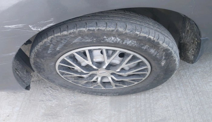 2014 Maruti Wagon R 1.0 LXI, Petrol, Manual, 91,962 km, tyre