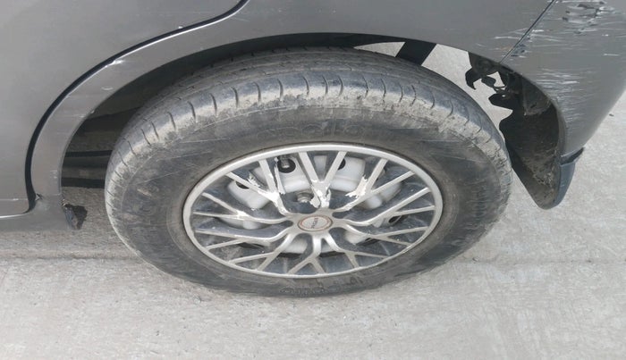 2014 Maruti Wagon R 1.0 LXI, Petrol, Manual, 91,962 km, tyre