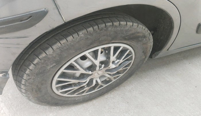 2014 Maruti Wagon R 1.0 LXI, Petrol, Manual, 91,962 km, tyre