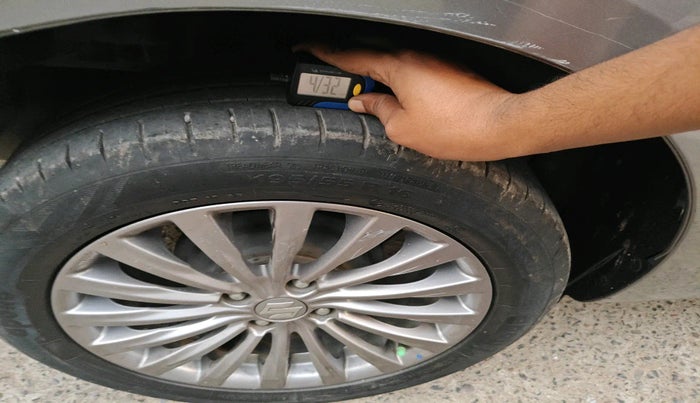 2018 Maruti Ciaz ALPHA 1.4 PETROL, Petrol, Manual, 1,01,573 km, tyre