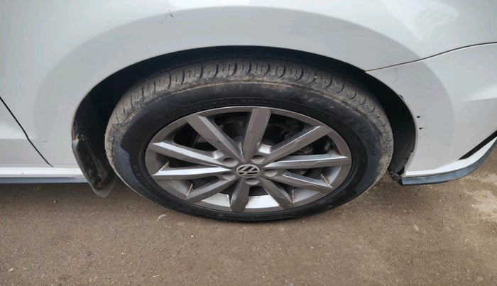 2020 Volkswagen Polo 1.0 GT TSI AT, Petrol, Automatic, 44,074 km, tyre