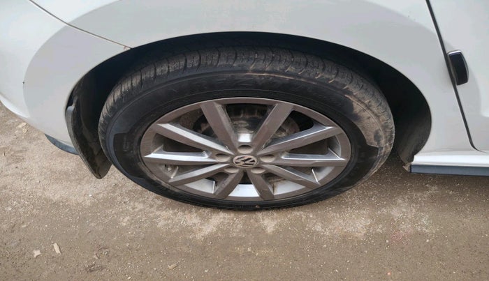 2020 Volkswagen Polo 1.0 GT TSI AT, Petrol, Automatic, 44,074 km, tyre