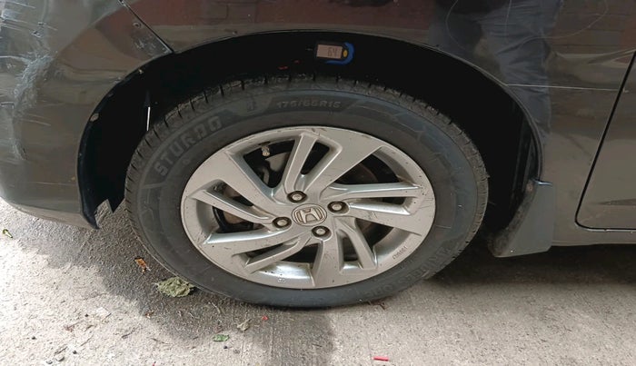 2020 Honda Jazz 1.2L I-VTEC V CVT, Petrol, Automatic, 61,398 km, tyre