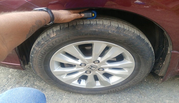 2013 Honda City 1.5L I-VTEC V MT, Petrol, Manual, 90,020 km, tyre