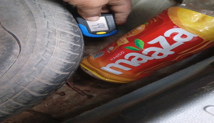 2012 Maruti Alto 800 LXI, Petrol, Manual, 70,352 km, tyre