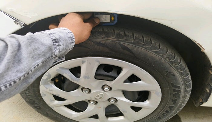 2017 Hyundai Grand i10 SPORTZ 1.2 KAPPA VTVT, Petrol, Manual, 55,098 km, tyre