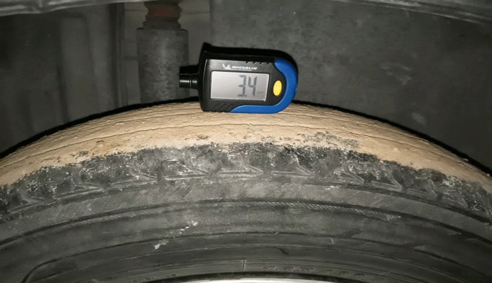 2013 Maruti Swift Dzire VDI, Diesel, Manual, 1,72,039 km, tyre