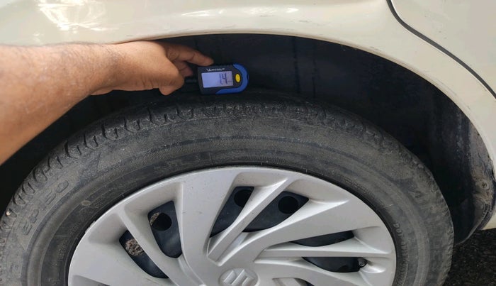 2021 Maruti Ertiga VXI SHVS, Petrol, Manual, 65,758 km, tyre