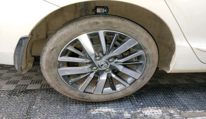 2020 Honda City 1.5L I-VTEC ZX, Petrol, Manual, 35,462 km, tyre