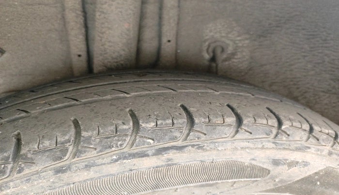 2018 Hyundai Elite i20 ASTA 1.2, Petrol, Manual, 25,466 km, tyre