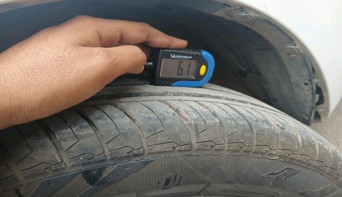 2018 Maruti Ciaz SIGMA 1.5 SHVS MT  PETROL, Petrol, Manual, 54,637 km, tyre