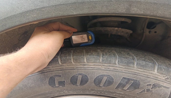 2016 Hyundai Creta SX PLUS 1.6 PETROL, Petrol, Manual, 43,958 km, tyre