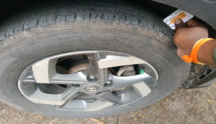 2019 Hyundai VENUE SX 1.0 TURBO, Petrol, Manual, 45,874 km, tyre